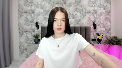 Snapshot of iridesssa chatting on November 2025 08:15:01 AM Alexa online show from November 2025 08:15:01 AM