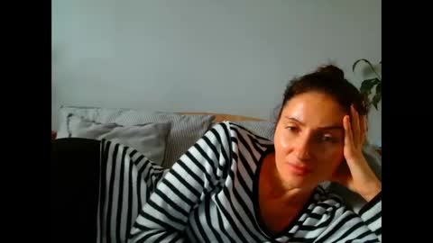 irina online show from November 2025 09:53:02 AM