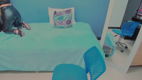 irina online show from December 2024 03:30:01 AM