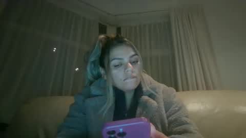 Iris  666 online show from October 2025 06:36:01 PM