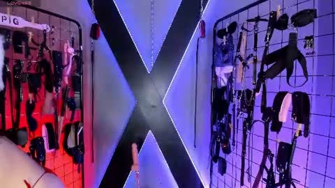 iris_cinthia_bdsm online show from July 2026 03:02:02 AM