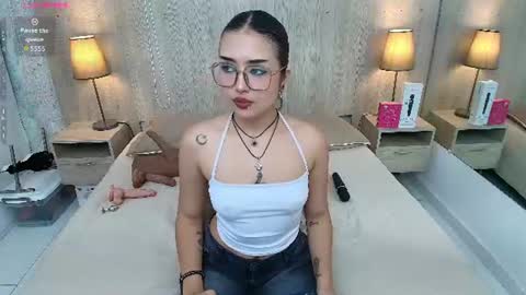 Snapshot of iris_gomez chatting on July 2026 02:05:17 AM Iris online show from July 2026 02:05:17 AM