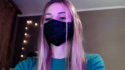 Lily online show from January 2026 05:27:02 PM