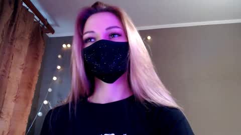 Lily online show from March 2026 03:48:01 PM