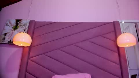 Iris Licht online show from June 2026 04:28:02 PM