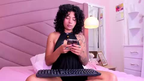 Snapshot of iris_licht chatting on June 2026 04:11:01 PM Iris Licht online show from June 2026 04:11:01 PM