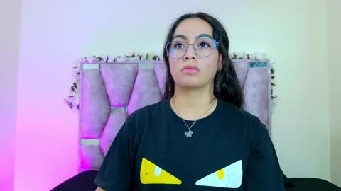 Iris online show from April 2026 06:10:01 PM