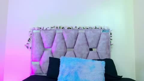 Iris online show from April 2026 05:26:02 PM