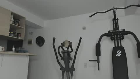 Iris Fit online show from April 2026 12:41:01 PM