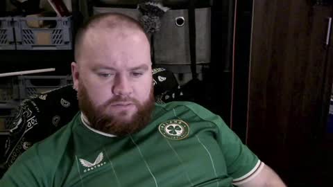 twitter theirishman205 online show from December 2024 04:06:01 PM