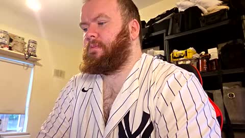 twitter theirishman205 online show from December 2025 10:09:01 AM