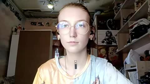 Snapshot of irispleil chatting on June 2026 11:42:02 AM Iris online show from June 2026 11:42:02 AM