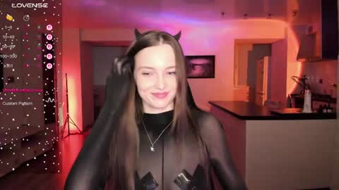 irisskiss online show from June 2026 06:56:02 PM