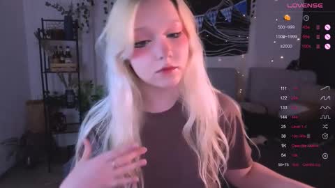 Irma online show from November 2025 10:10:02 PM