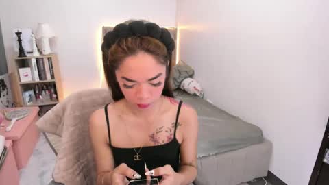 Kylie Babaeng di para sa lahat online show from January 2025 04:57:02 AM