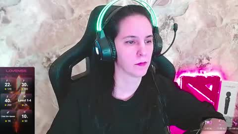 Snapshot of irwi_tomboy chatting on May 2026 02:12:02 PM Irwi Tomboy online show from May 2026 02:12:02 PM