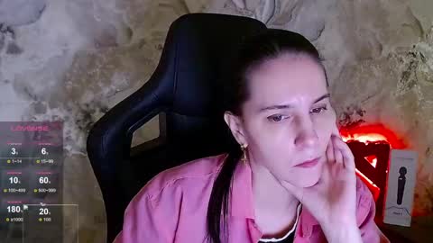 Snapshot of irwi_tomboy chatting on June 2026 02:41:02 PM Irwi Tomboy online show from June 2026 02:41:02 PM