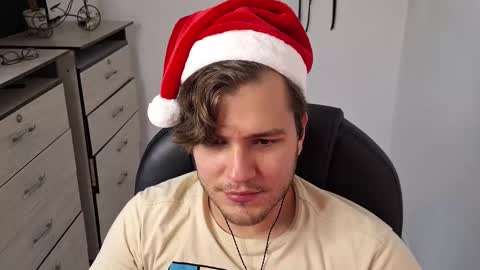 Jess online show from December 2024 08:44:01 PM