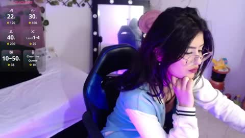 isabela online show from November 2025 07:56:02 PM