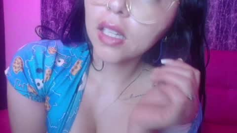 Snapshot of isa_crazy chatting on May 2026 08:52:02 AM Rachel online show from May 2026 08:52:02 AM