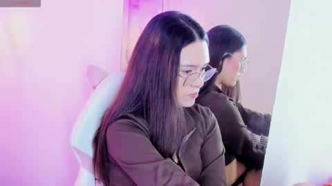 Isa online show from February 2026 02:49:02 AM