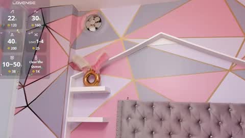    online show from February 2025 01:54:01 AM