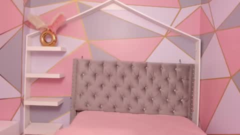    online show from February 2025 01:41:01 AM