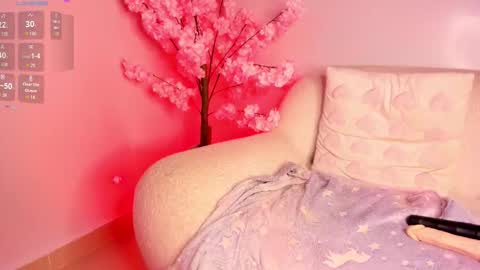    online show from November 2025 04:18:02 PM