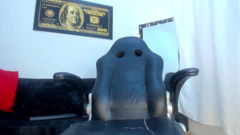 isa_lovestory online show from March 2026 09:54:02 PM