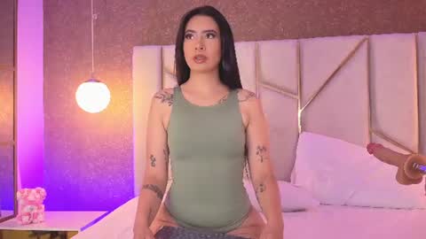 Snapshot of isa_roses chatting on July 2026 07:28:02 PM isa online show from July 2026 07:28:02 PM