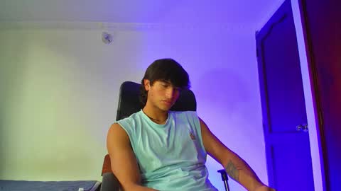 Snapshot of isaac__efx chatting on September 2025 05:51:02 PM isaac online show from September 2025 05:51:02 PM