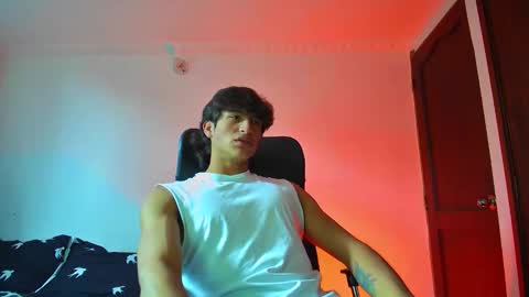 Snapshot of isaac__efx chatting on October 2025 07:23:02 PM isaac online show from October 2025 07:23:02 PM