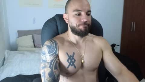 Isaac carter online show from October 2025 11:00:02 AM