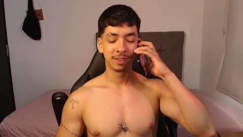 muscle isaac online show from May 2026 09:41:01 PM