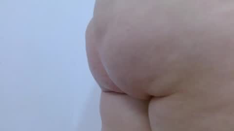 Snapshot of isabel_24_gil chatting on May 2026 04:45:02 PM isabel online show from May 2026 04:45:02 PM