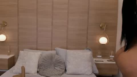 Snapshot of isabel_millher chatting on June 2026 09:14:01 AM Isa online show from June 2026 09:14:01 AM