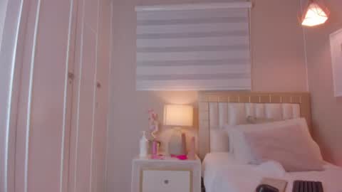 isabela__x online show from July 2026 11:41:01 AM