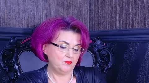 Isabella Conte online show from April 2026 03:02:01 AM