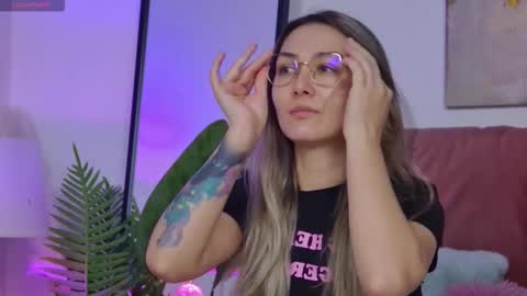 Isa online show from November 2025 06:34:02 AM