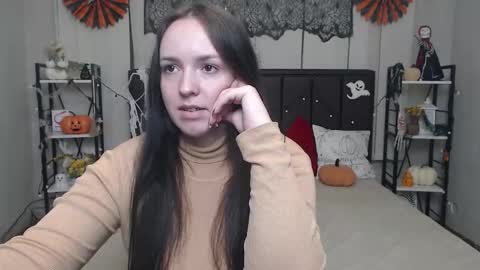 IsabelBlackberry online show from November 2025 06:47:01 AM