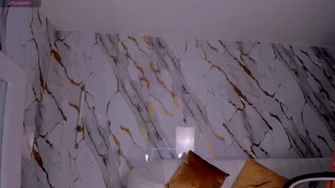 Isabel Bornner online show from March 2025 06:32:01 AM