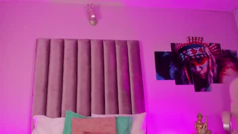   online show from April 2026 08:02:02 AM