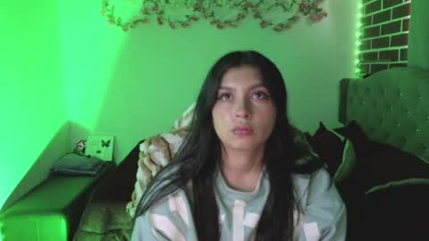 Snapshot of isabella_monntolvo chatting on May 2026 06:37:01 PM isabella_monntolvo online show from May 2026 06:37:01 PM