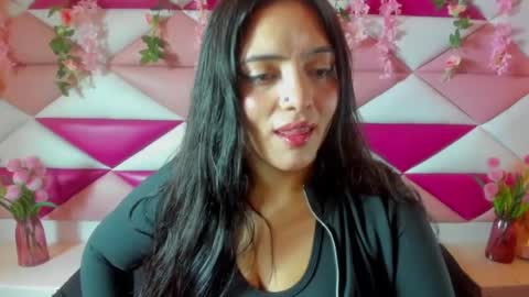 Isabella online show from July 2026 03:34:01 AM