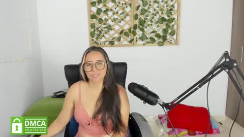 Isabella online show from January 2025 11:49:02 PM