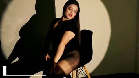 Isabella White online show from April 2026 07:58:02 PM