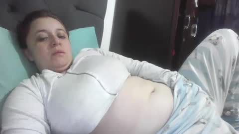 isabellaa_hills_ online show from October 2025 03:44:02 PM