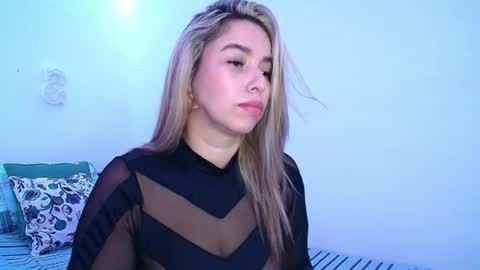 isabellaa_smith03 online show from July 2026 03:21:01 AM