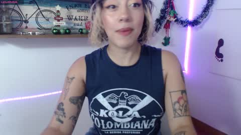 Snapshot of isabellakoff chatting on December 2024 12:38:02 PM Tati - online show from December 2024 12:38:02 PM