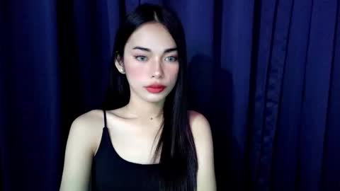 Isabelle online show from November 2025 02:49:02 PM